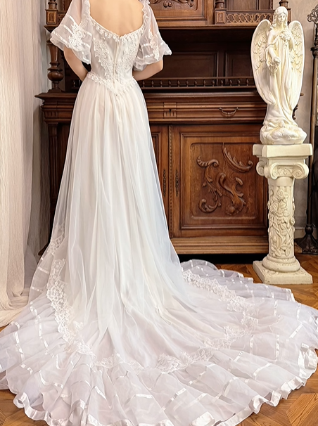 Ivory Vintage Tulle Wedding Gown, Sweetheart Neckline, Ruffle Puff Short Sleeves With Lace Appliqués, Fitted Lace Bodice, Multi‑Ribbon Trim Tulle Long Train Prom Dress gh8632
