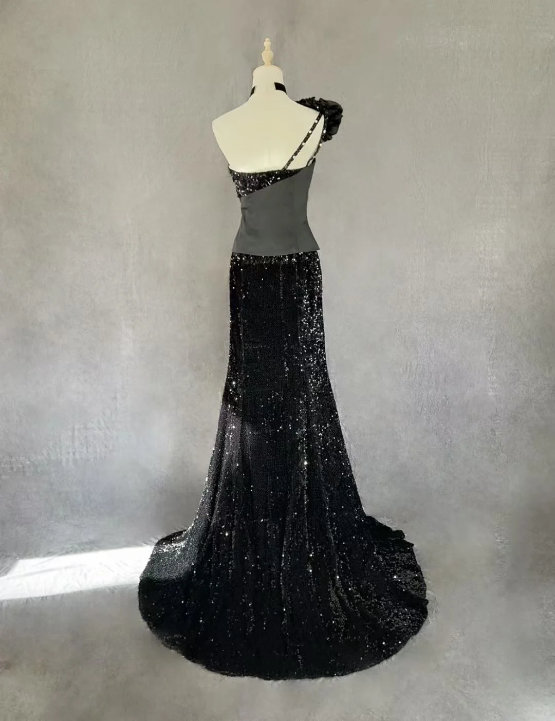 ✨Girlhomeshops-Black One Shoulder 3D Flower Sequin Mermaid Evening Gown gh10284