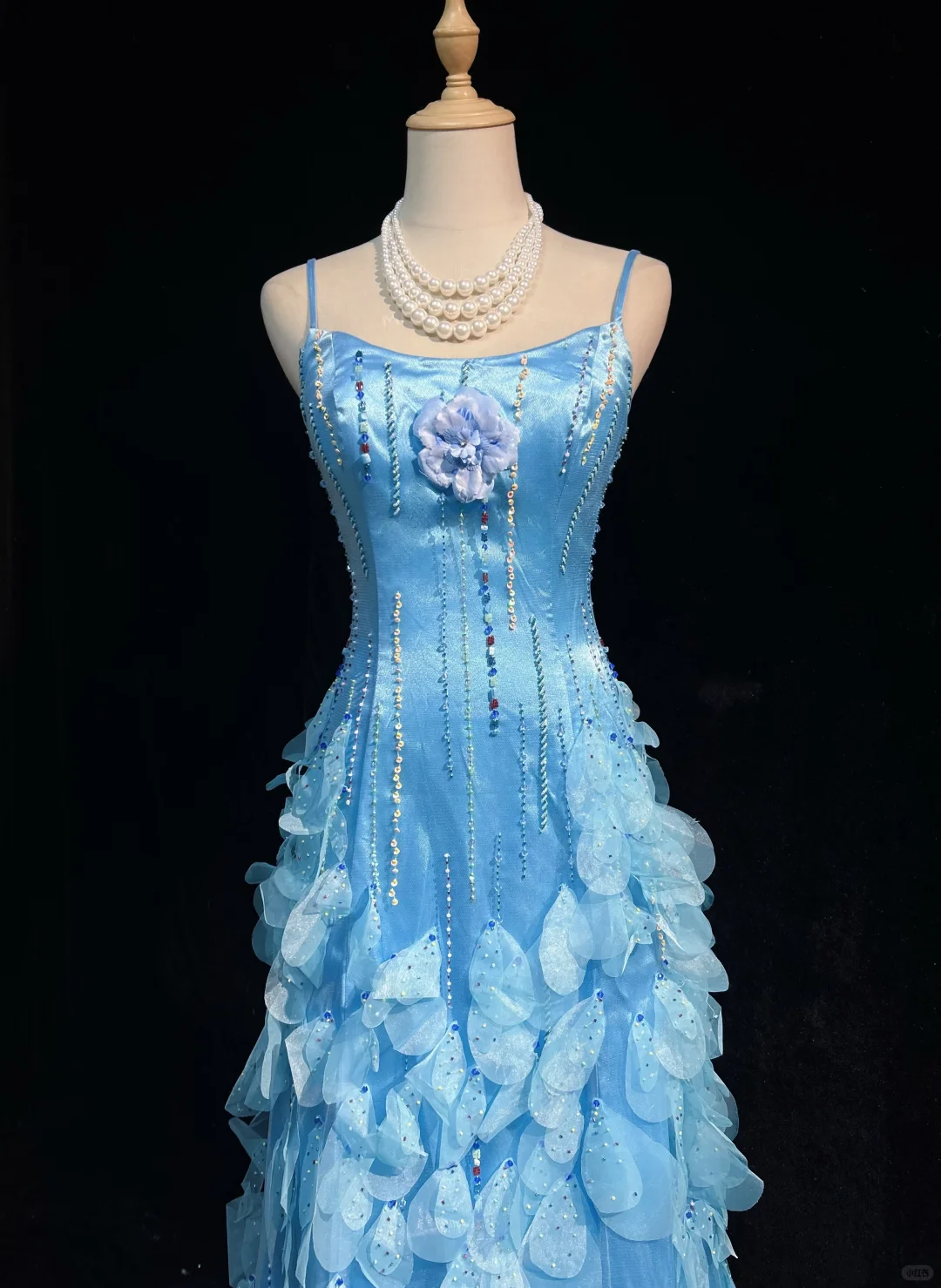 Light Blue Square Neck Prom Dress Spaghetti Straps 3D Petal Tulle Beaded Formal Dress gh9546
