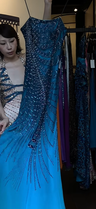 Ombre Blue Spaghetti Straps Evening Gown Peacock Hand Beaded Tassel Mermaid Long Formal Prom Dress gh9746