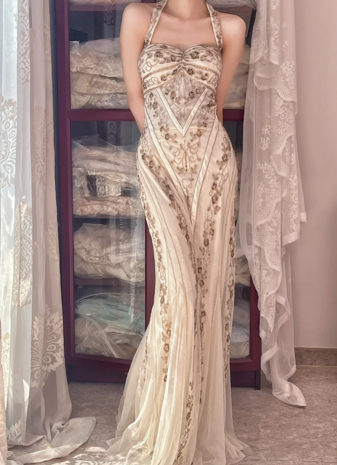 Champagne Halter Gold Beaded Embroidery Vintage Mermaid Floor Length Evening Dress gh9316