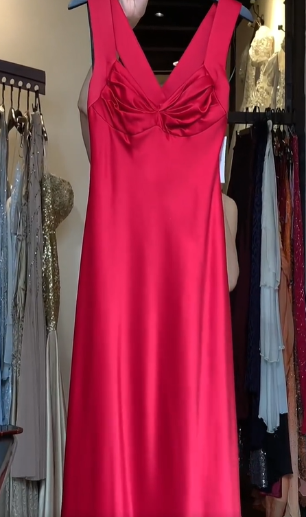 Wide Strap Red Satin Prom Dress V Neck Front Bow Ruched Formal Evening Gown gh9810