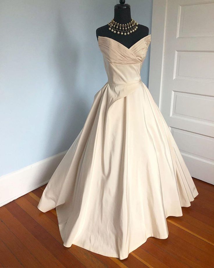 Nude Rosa Elegante Mode Lange Satin Ballkleid Abendkleid Brautkleid gh3207