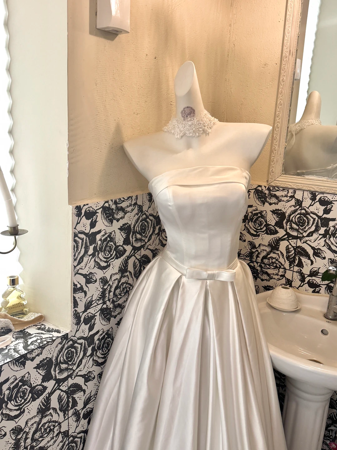 White Satin Strapless Waist-Cinched Full Flared Long Romantic Dress, Wedding Gown gh7686