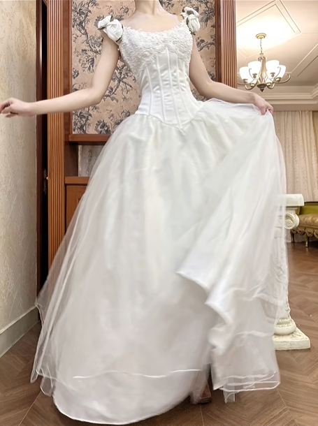 White Vintage Tulle Wedding Prom Dress, Square Neck Puff Sheer Lace Sleeves, Lace Appliqués, Multi‑Tier Ruffle Long Train gh8718