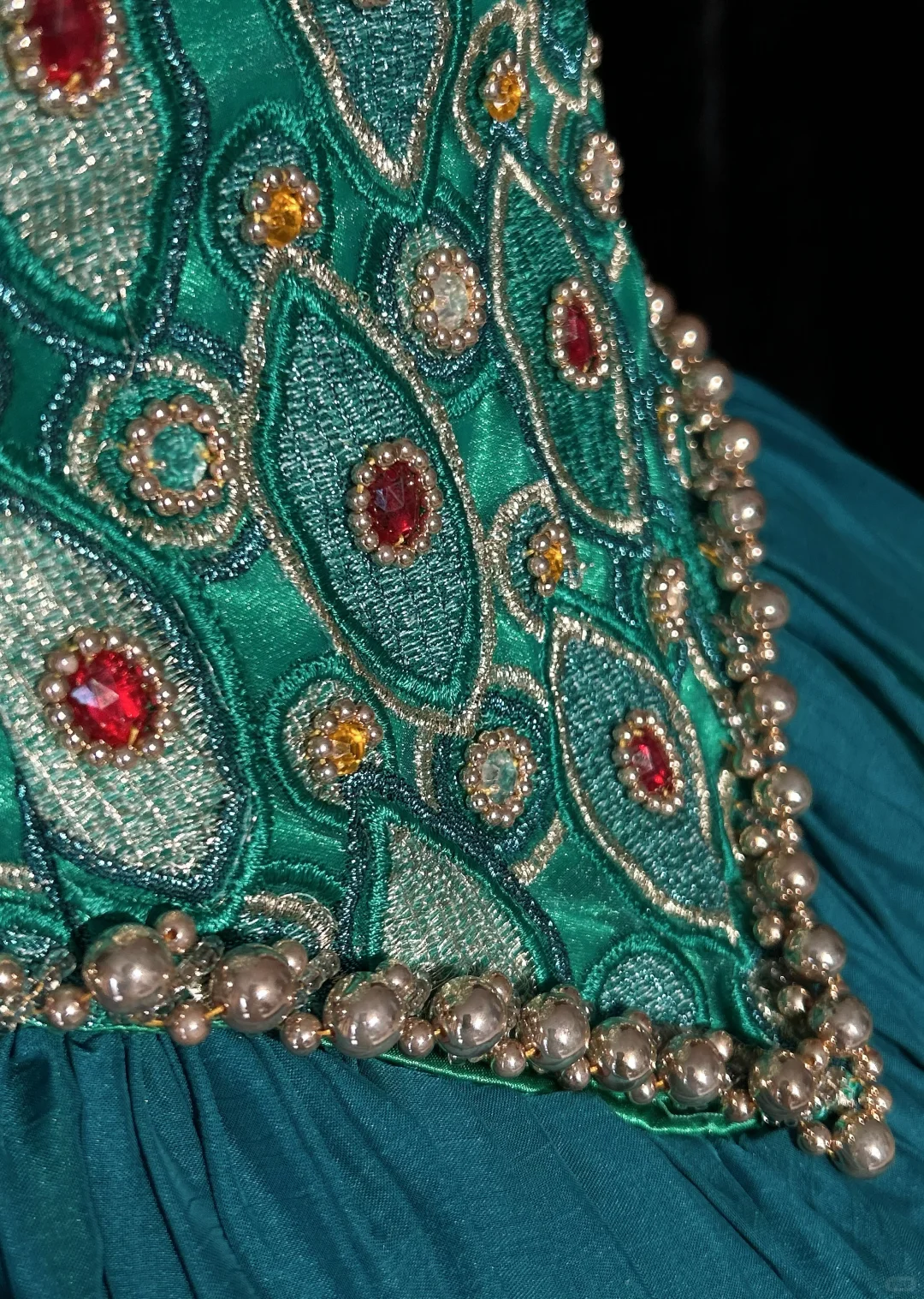 Square Neck Peacock Green Rococo Ball Gown Half Sleeve Colorful Gem Beaded Formal Dress for Prom gh9540