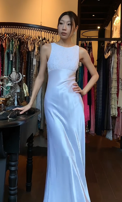 White Round Neck Satin Evening Gown Hand Beaded High Waist Long Prom Dress gh9677
