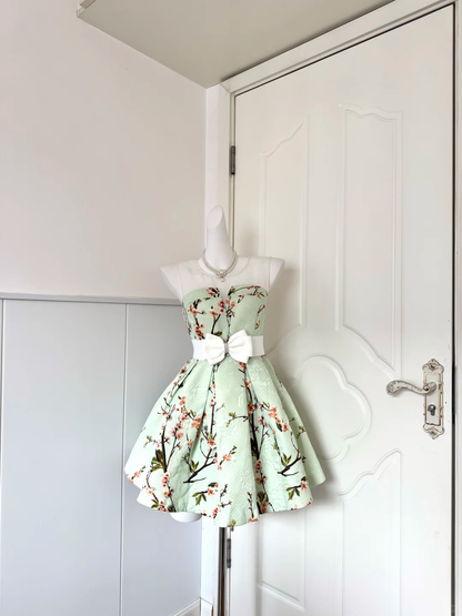 Mint Green Floral Print Strapless Short Cocktail Dress, Mesh Yoke White Rhinestone Bow Sash Pleated A‑Line Homecoming Party Gown gh9229