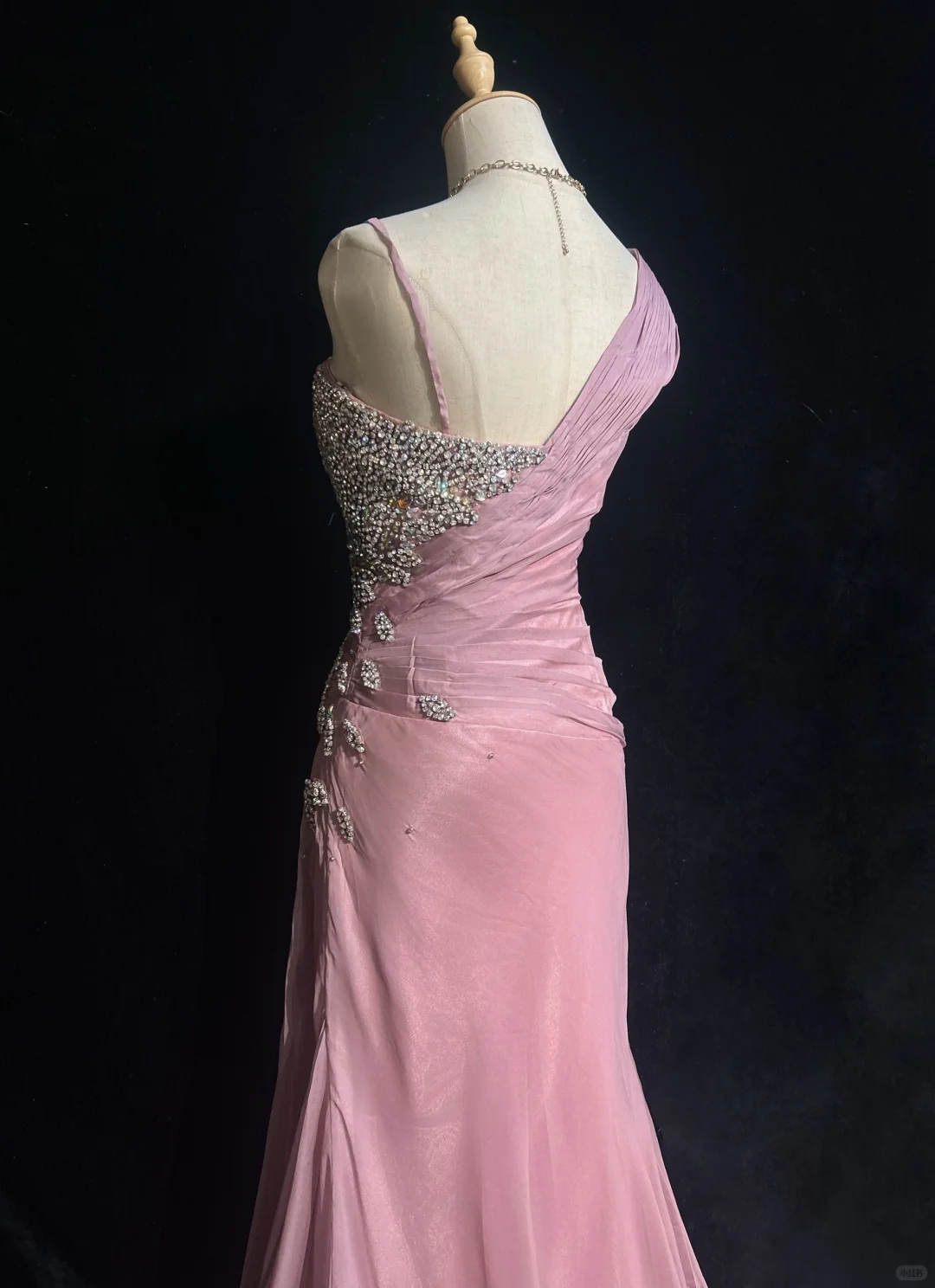 ✨Girlhomeshops-One Shoulder Dusty Pink Beaded Chiffon Mermaid Evening Gown gh10278