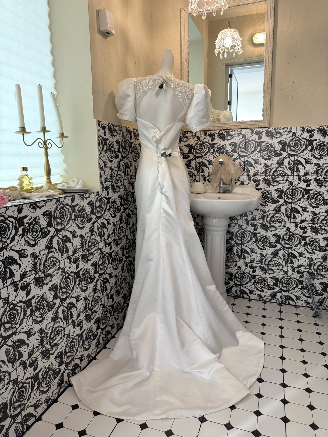 White Puff Sleeve Waist-Cinched Figure-Flattering Bodycon Sexy Long Romantic Dress, Wedding Gown gh7776