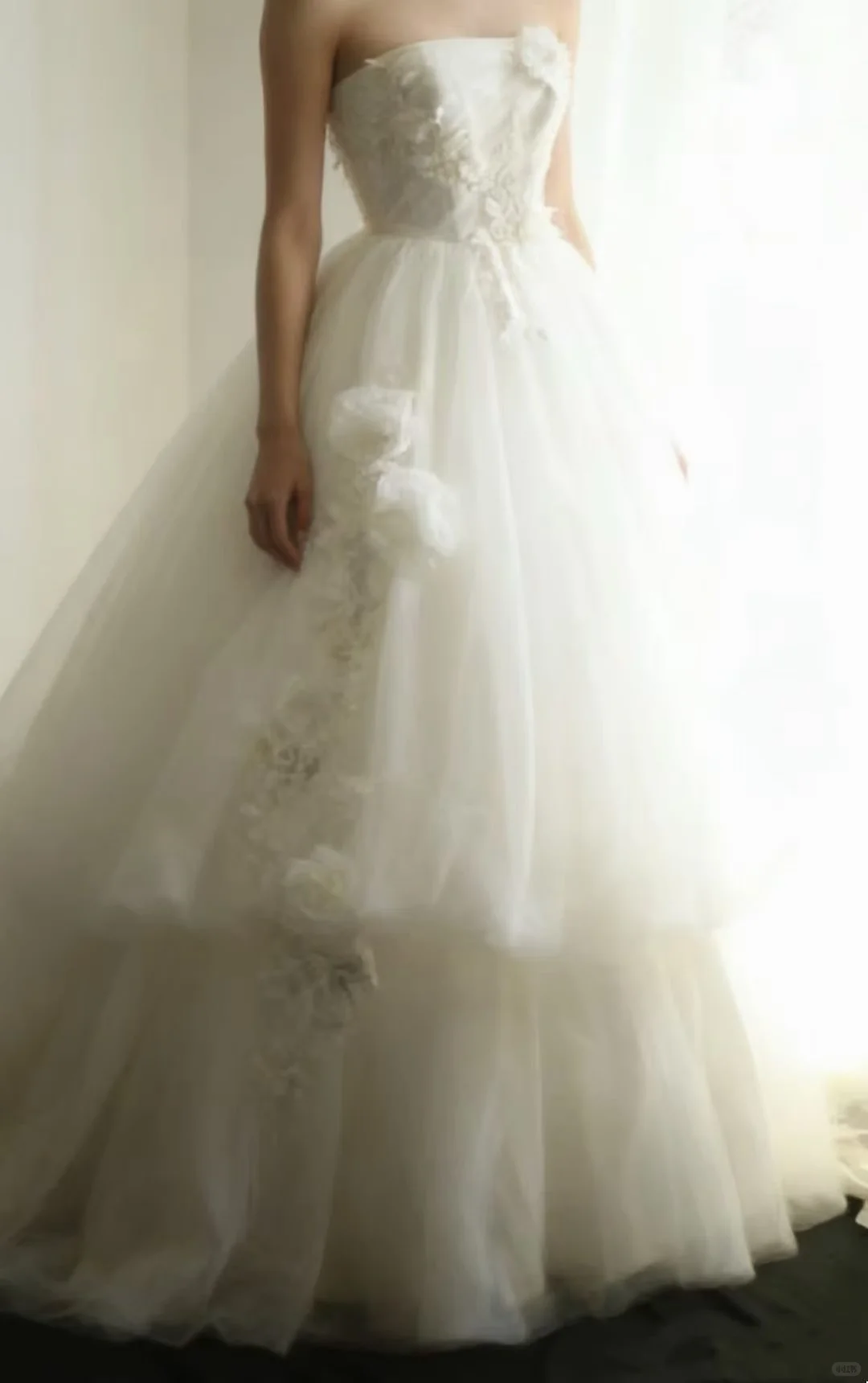 Strapless Ball Gown Wedding Dress, Sweetheart Neck Lace Embroidery 3D Floral Appliqué Two‑Layer Tulle Bridal Gown gh9123