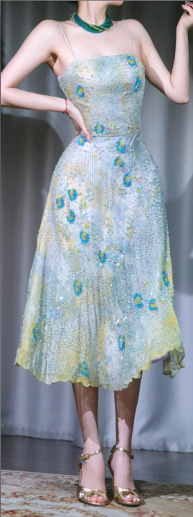 ✨Girlhomeshops-Light Yellow Green Ombre Peacock Pattern Hand Beaded Spaghetti Strap Midi Prom Gown gh10082