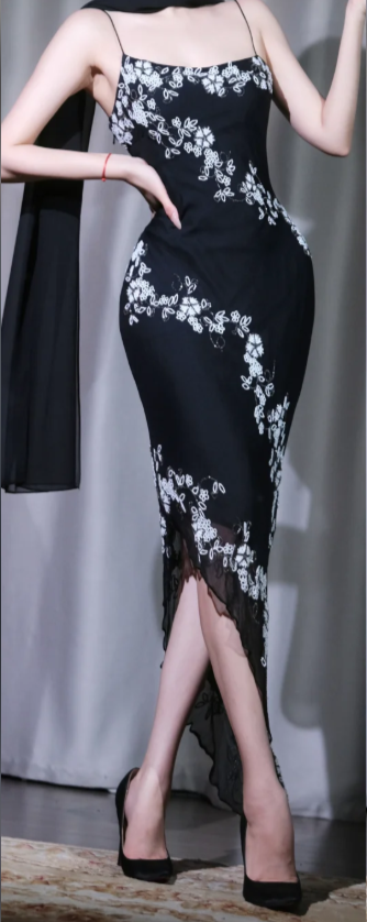 ✨Girlhomeshops-Spaghetti Strap Floral Embroidery Dress, Black Tulle Slit Midi Evening Gown gh9938