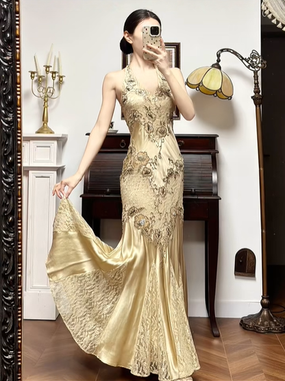 Champagne Gold Vintage Halter Prom Gown, V‑Neck, Floral Lace Embroidery Appliqués, Fitted Waist Mermaid Silhouette, Satin And Lace Mixed Long Skirt, Vintage Evening Prom Dress gh8754