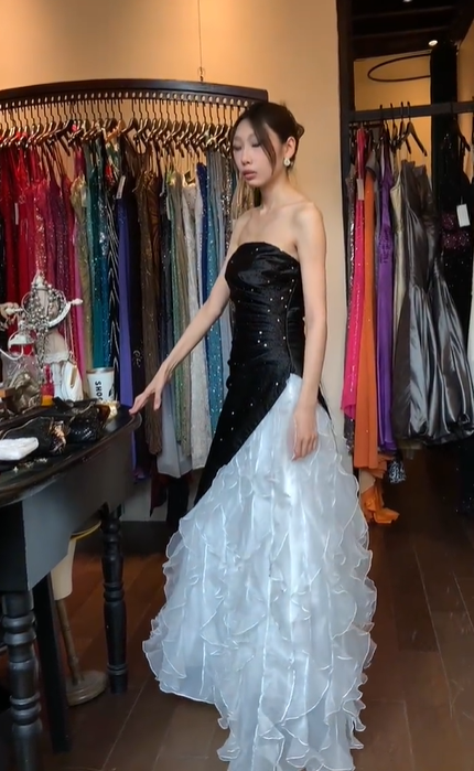 Strapless Black White Contrast Prom Dress, Rhinestone Ruched Asymmetrical Tiered Ruffle Organza Evening Gown gh9774
