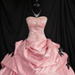 Girlhomeshops - Robe bustier longue en satin rose et nœud noir, style soirée, style girlish heart, avec perles, effet sirène, gh5888