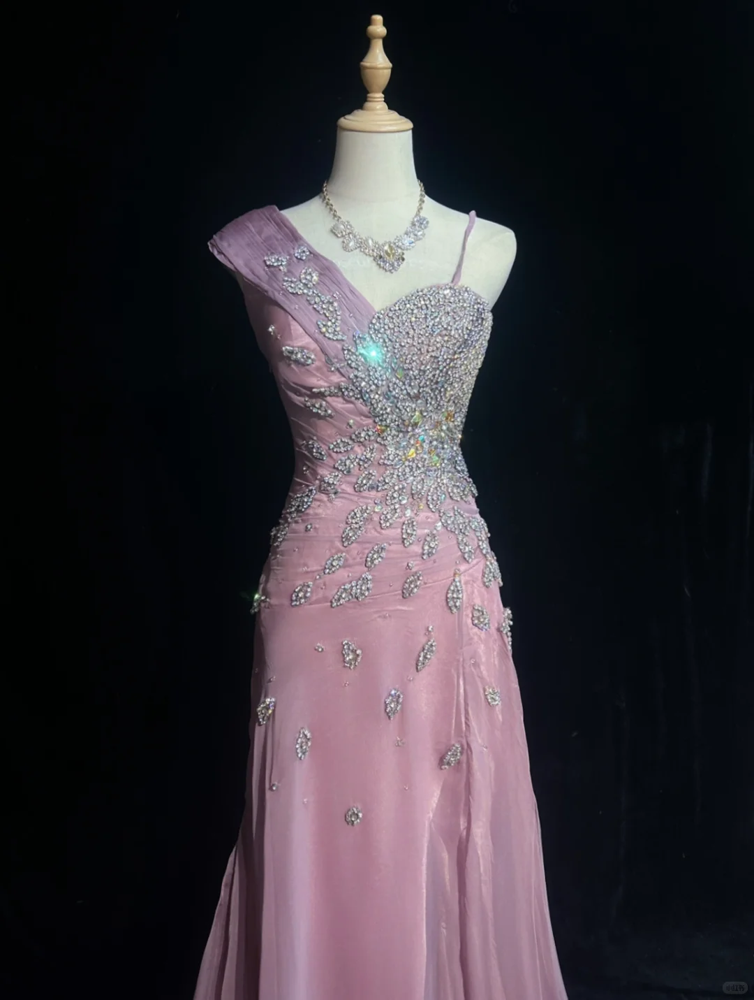 ✨Girlhomeshops-One Shoulder Dusty Pink Beaded Chiffon Mermaid Evening Gown gh10278
