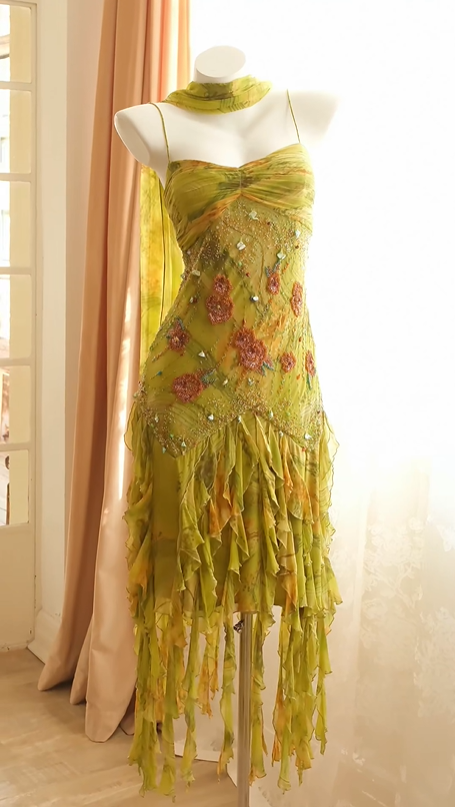 Olive Green Vintage Midi Prom Dress Spaghetti Straps Sweetheart Beaded 3D Flower Fringe Cocktail Gown with Choker Scarf gh9595