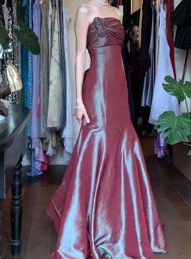 Burgundy Vintage Prom Dress Strapless Twisted Bodice 3D Flower Iridescent Mermaid Long Evening Gown gh9609