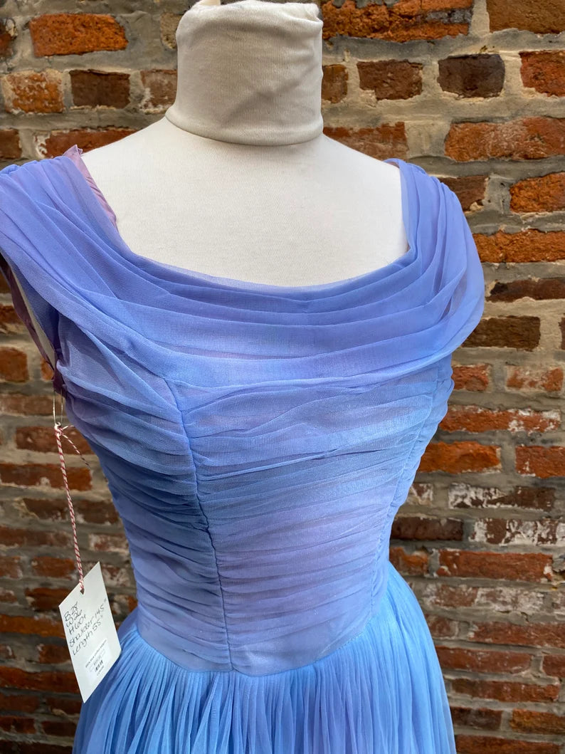 Robe de soirée longue en tulle violet brillant vintage élégante et exquise avec perles gh3412