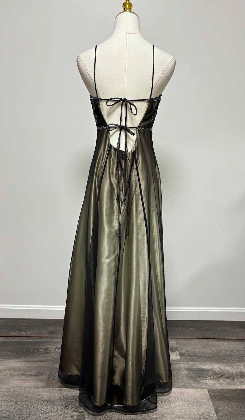Superbe robe de soirée longue en satin et tulle perlé style vintage ombré gh3429