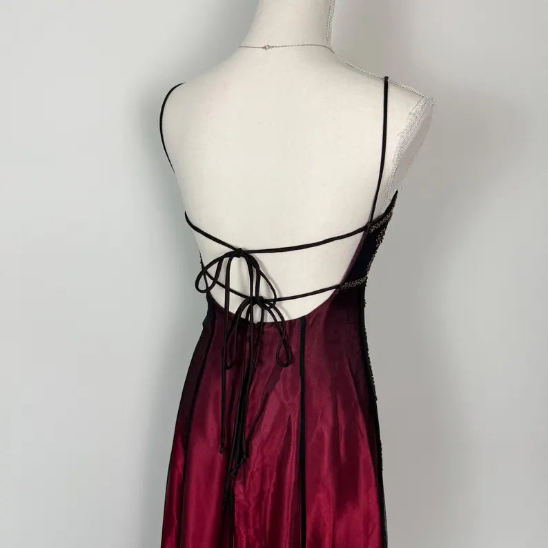 Burgundy Spaghetti Straps Exquisite Beaded Long Tulle Ball Gown Evening Dress prom dress gh3208