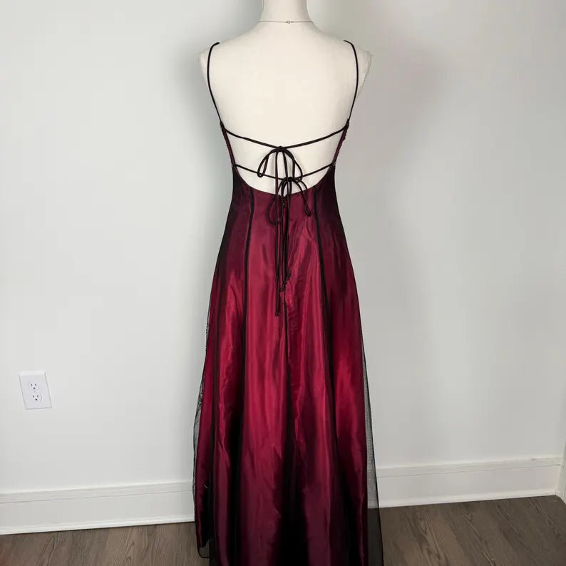 Burgundy Spaghetti Straps Exquisite Beaded Long Tulle Ball Gown Evening Dress prom dress gh3208