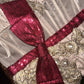 Robe de soirée sirène bustier de luxe, style rétro, broderies dorées et ceinture rouge - Robe de bal à thème noble gh6569