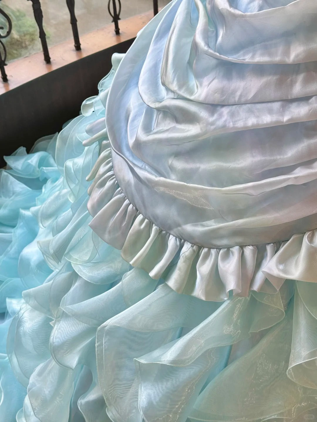 Girlhomeshops - Blaues, wunderschönes, elegantes, glänzendes, langes Quinceanera-Kleid aus Tüll, Ballkleid, Abschlusskleid, gh5002