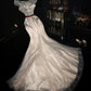 Robe de soirée sirène bustier de luxe, style rétro, broderies dorées et ceinture rouge - Robe de bal à thème noble gh6569