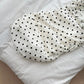Schwarzes und weißes gepunktetes, gerüschtes, hüftkurzes Homecoming-Kleid gh4561