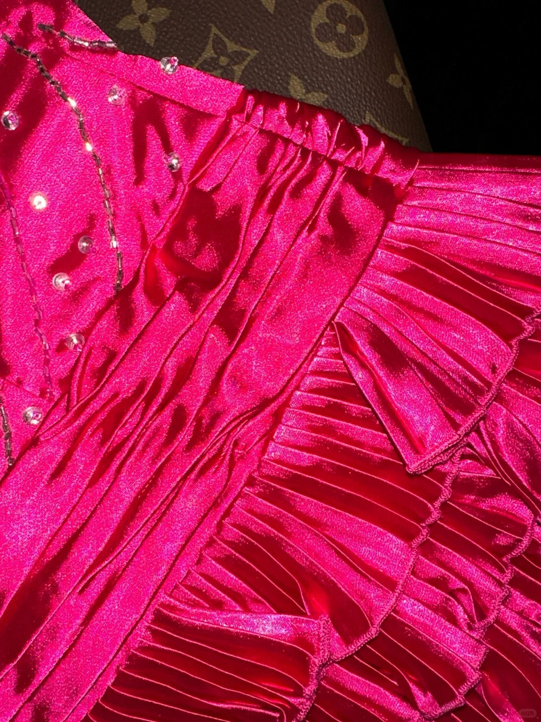 Rosa Perlen Homecoming Kleid Mode Kurze Satin Ballkleid Abendkleid gh4421