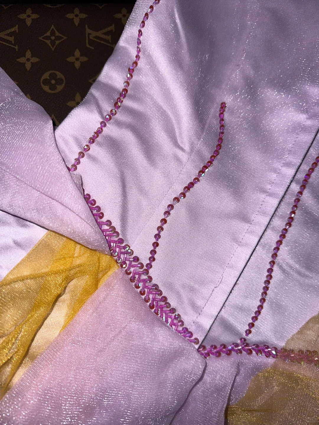 Robe de soirée courte en tulle et tulle, robe de princesse violette à perles, gh4428