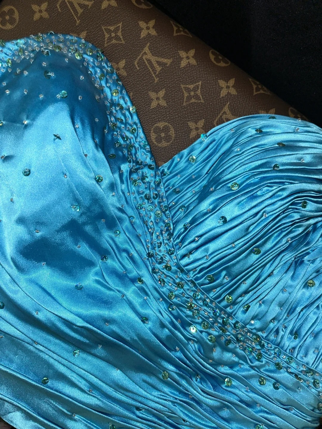 Robe de soirée longue en satin bleu avec strass, magnifique robe de soirée, robe d'anniversaire, gh4457