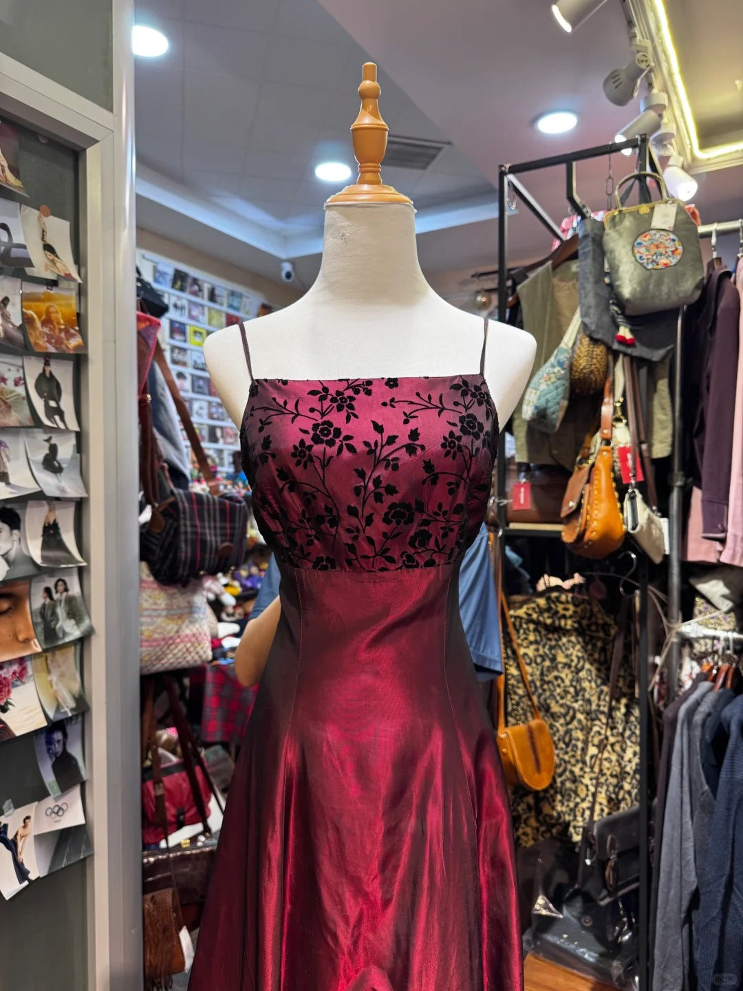Robe de soirée longue en satin bordeaux, élégante et exquise, robe de soirée d'anniversaire, robe de bal gh4279