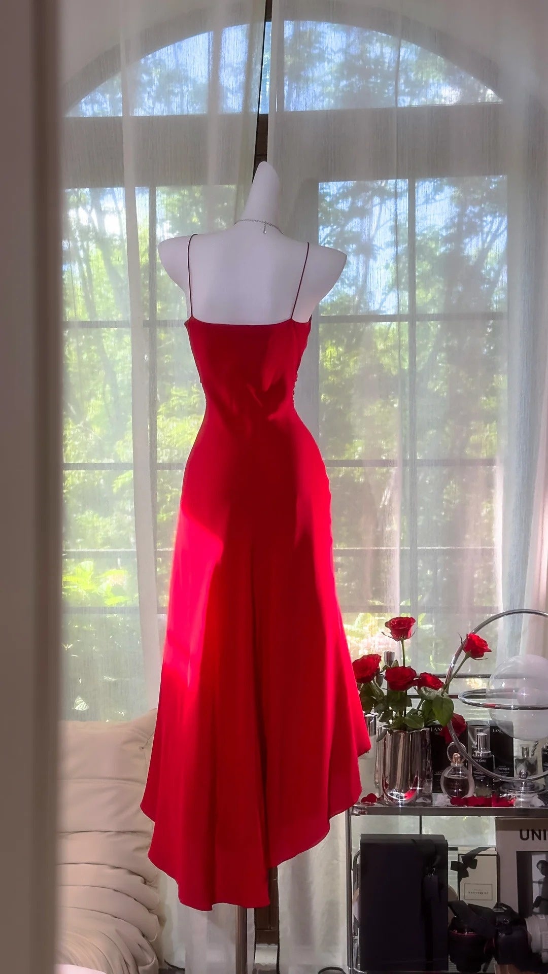 Rot Mode Sexy Elegante Satin Lange V-ausschnitt Ballkleid Abendkleid Hochzeit Party Kleid gh4845