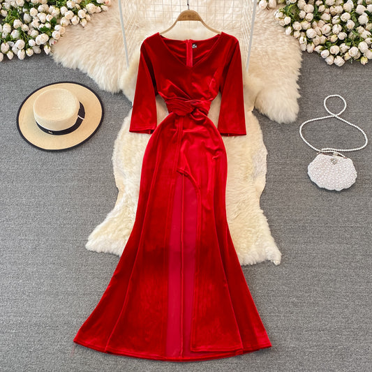 Stilvolles langes Samtkleid mit V-Ausschnitt Modekleid 10938