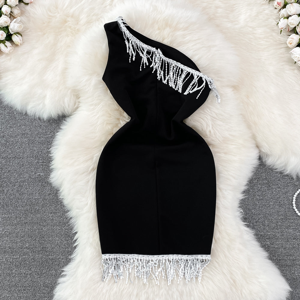 Sleeveless tassel diagonal neck Strapless Hip Wrap short dress  11002