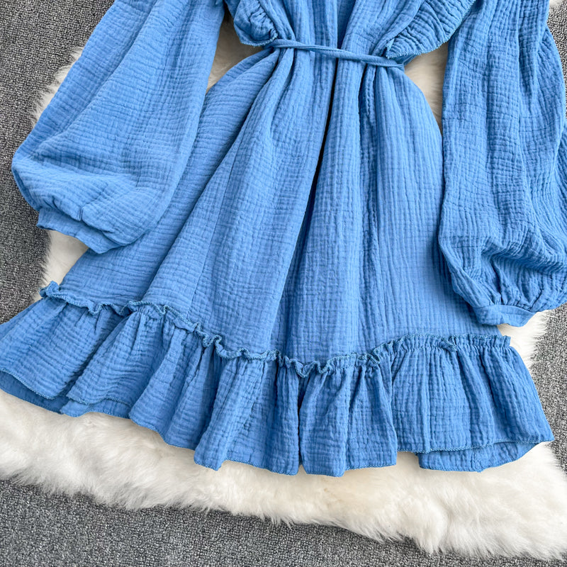 Blaues Langarmkleid mit V-Ausschnitt Modekleid 10916