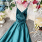 Elegantes A-Linienkleid aus Satin mit V-Ausschnitt Modekleid 10857