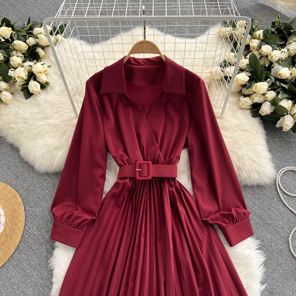 Einfaches Langarmkleid mit V-Ausschnitt A-Linie Modekleid 10946