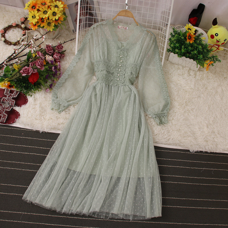 Robe mignonne à manches longues en dentelle Robe tendance 10958