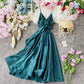 Elegantes A-Linienkleid aus Satin mit V-Ausschnitt Modekleid 10857