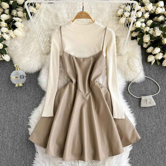 Modischer Strickpullover + A-Linie PU-Lederkleid Modekleid 10885