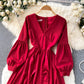 Robe mignonne à manches longues et col en V Robe trapèze tendance 10850