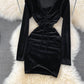 Sexy Langarm-Kleid aus Samt mit V-Ausschnitt Modekleid 10864 