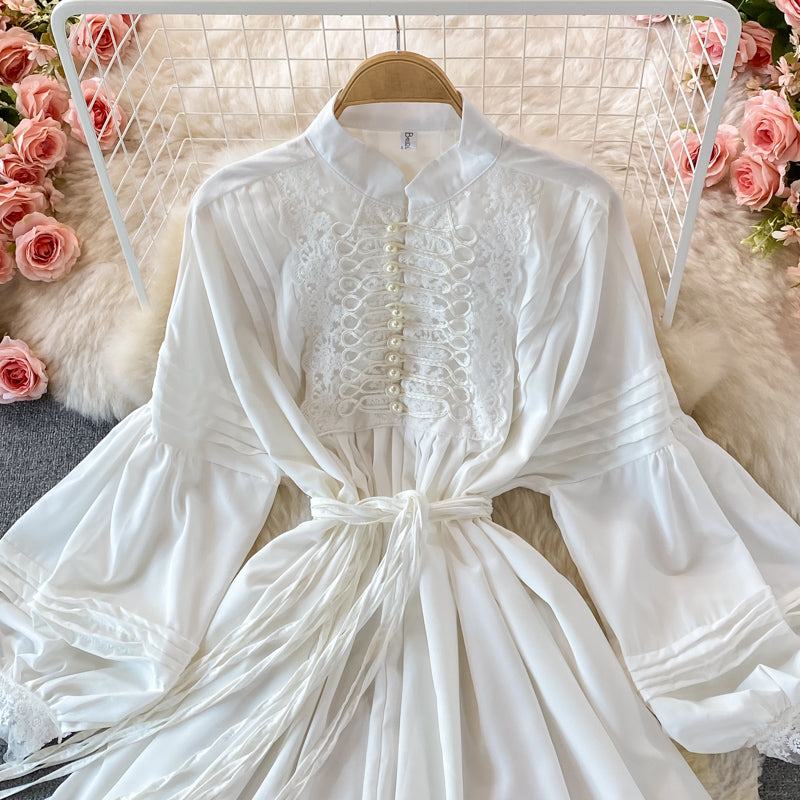 Robe à manches longues en dentelle douce Robe tendance 10744