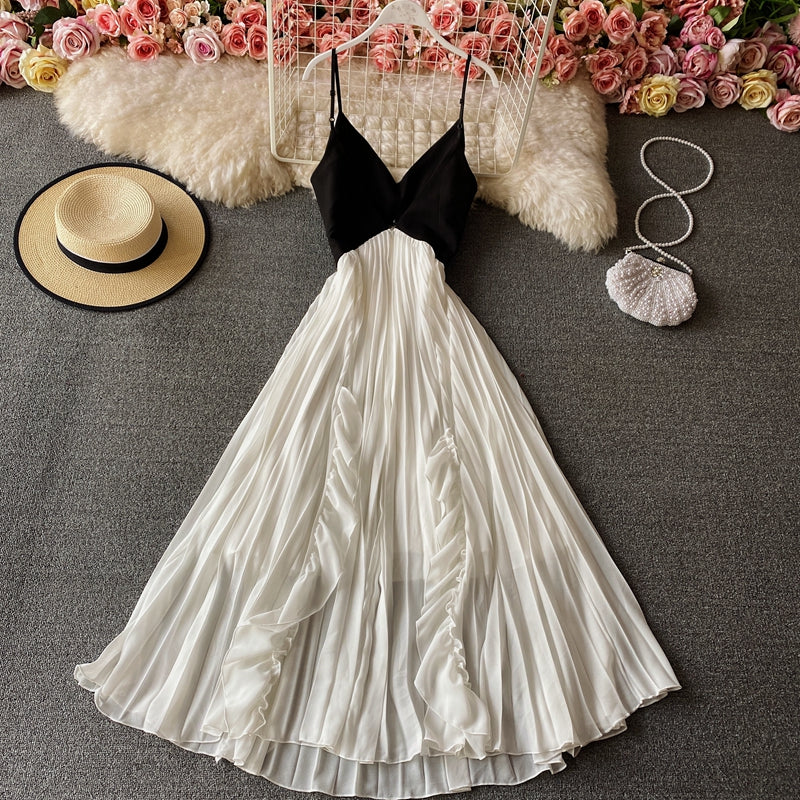 Robe trapèze mignonne à col en V Robe tendance noire et blanche 10810 