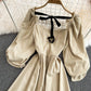 Süßes Kleid mit Schleife und Puffärmeln 10724