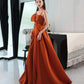 Langes Abschlussballkleid aus orangefarbenem Satin mit Schleife A-Linie formelles Kleid 10568
